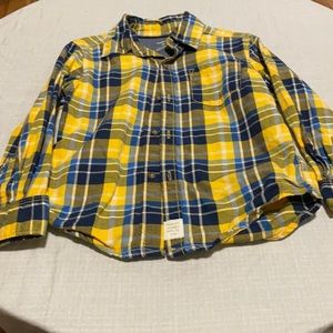Size 4t Carter’s button down shirt